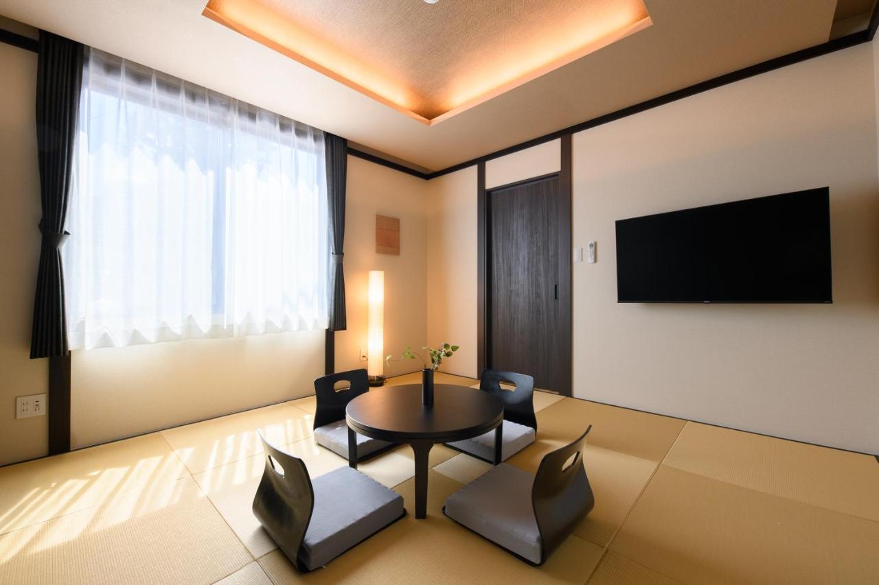 スタジオーネ箱根彫刻の森 Villa Luaran gambar